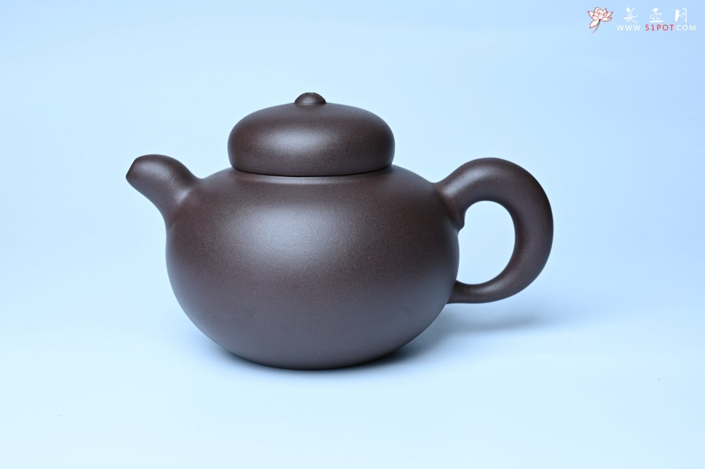 紫砂壶图片：美壶特惠 精致优质黑星土道洪风格德福壶 茶人醉爱 - 美壶网