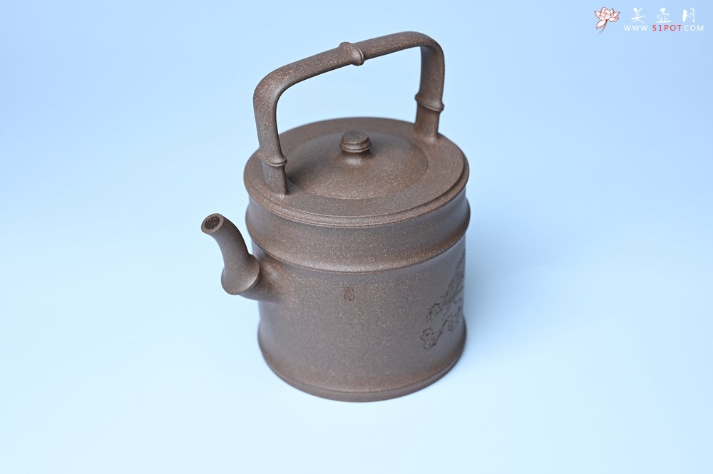 紫砂壶图片：美壶特惠 特好老段泥 精工知（知了）足（竹子）提梁 挺拔秀雅 - 美壶网