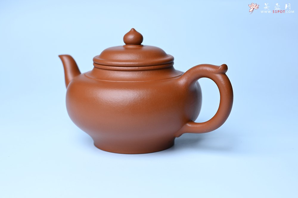 紫砂壶图片：潜力股周小培全手工演绎朱泥笑樱壶 中品难度大 - 美壶网