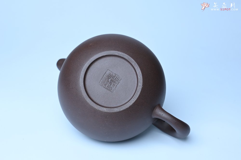 紫砂壶图片：美壶特惠 精致优质黑星土道洪风格德福壶 茶人醉爱 - 美壶网