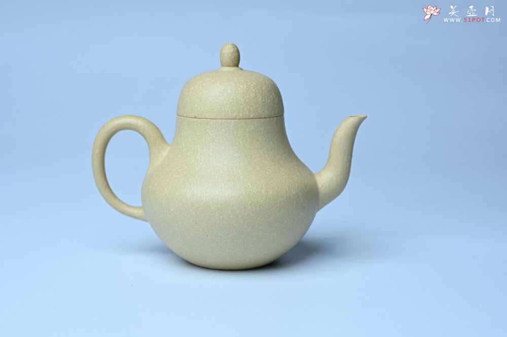 紫砂壶图片：美壶特惠 纯净本绿梨形壶 茶人醉爱 - 美壶网