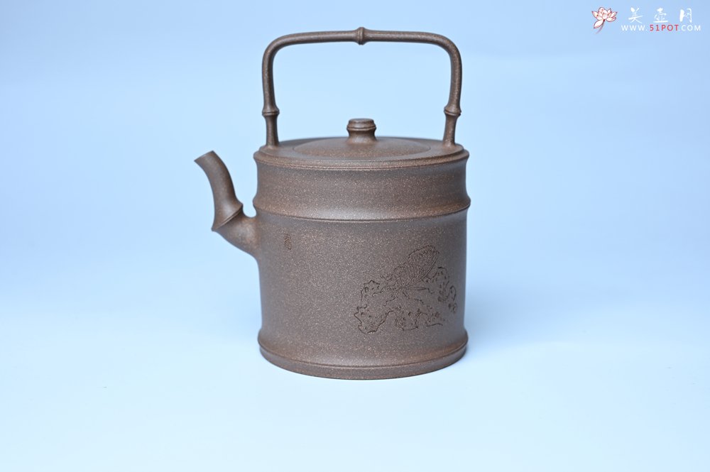 紫砂壶图片：美壶特惠 特好老段泥 精工知（知了）足（竹子）提梁 挺拔秀雅 - 美壶网