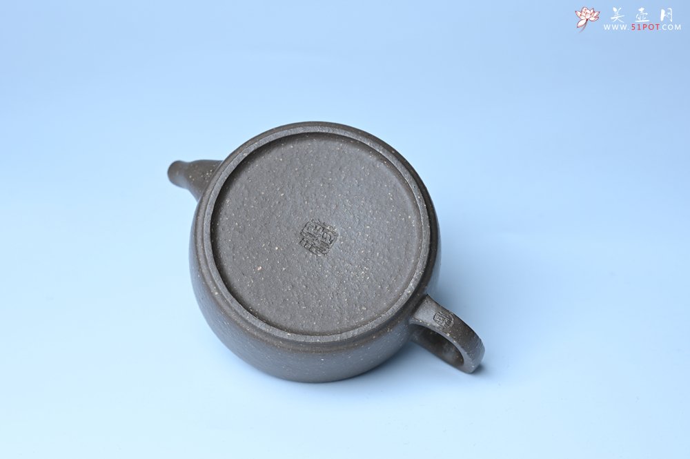 紫砂壶图片：美壶特惠 优质青灰段泥汉瓦壶 茶人醉爱 - 美壶网