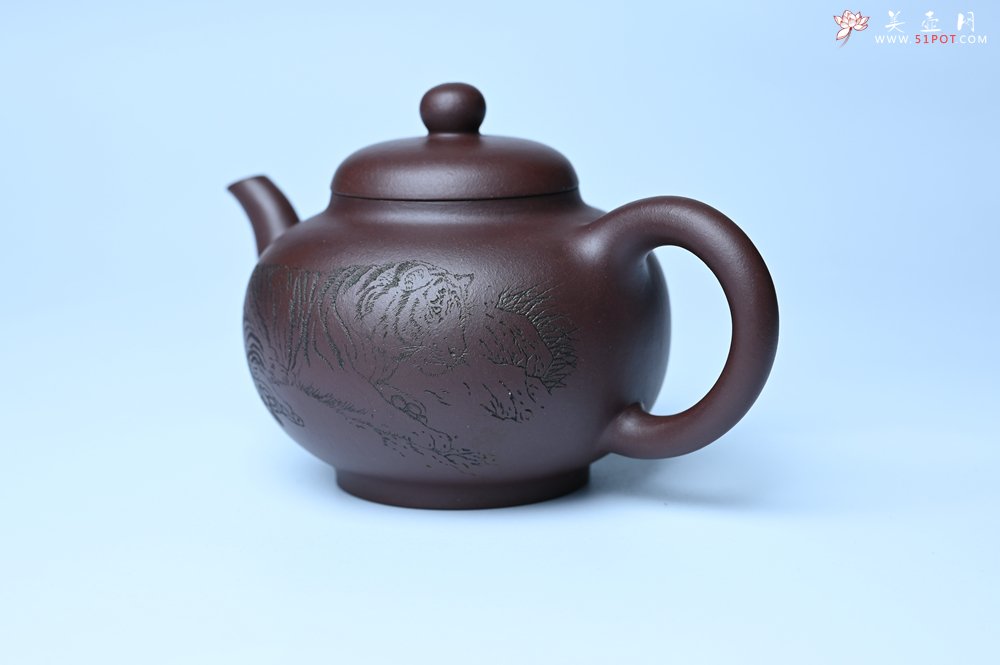 紫砂壶图片：油润黄龙山底槽青 全手工熹微壶 文气装饰 虎啸山林 期待与您结缘 - 美壶网