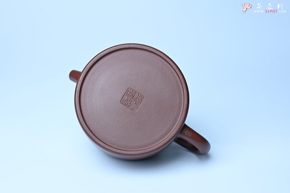 紫砂壶图片：油润黄龙山4号深井红皮龙 全手工德中壶 - 美壶网