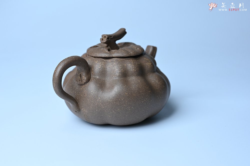 紫砂壶图片：美壶特惠 精致卡盖全手工老青段仿生小花货柿子壶 茶人醉爱 - 美壶网