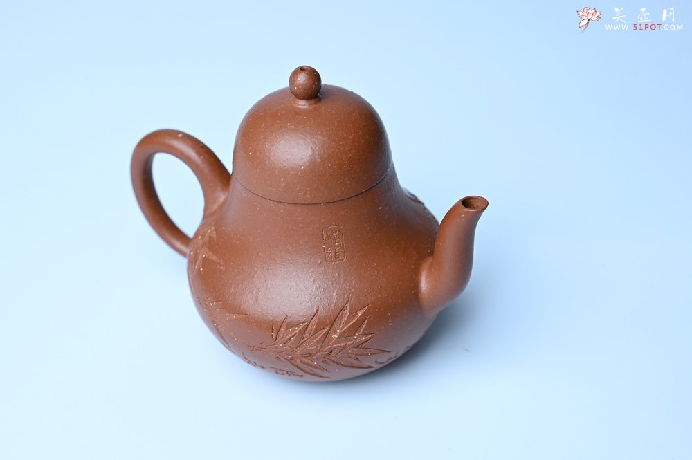 紫砂壶图片：美壶特惠 特好朱泥居不可无竹梨形壶 茶人醉爱 - 美壶网