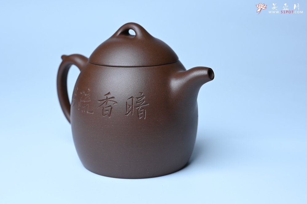 紫砂壶图片：美壶福利特惠 精致特好老紫泥秦权壶 刻梅花 特文气 - 美壶网