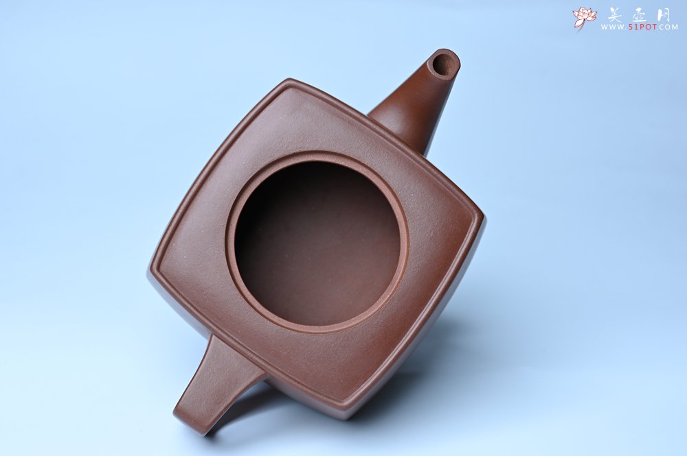 紫砂壶图片：实力派张海艳全手工精工砂四方壶 做工一流 - 美壶网