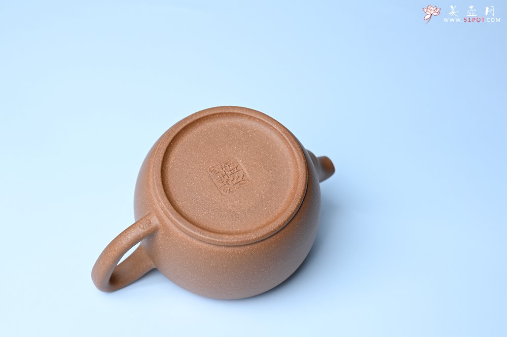 紫砂壶图片：美壶特惠 精致黄降坡泥汉瓦壶 茶人醉爱 - 美壶网