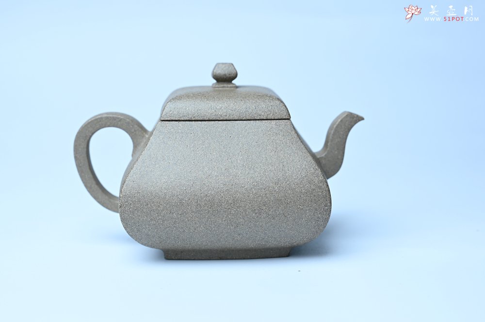 紫砂壶图片：美壶中秋国庆特惠 精工老段泥四方君德公道壶 独孔 茶人醉爱 - 美壶网