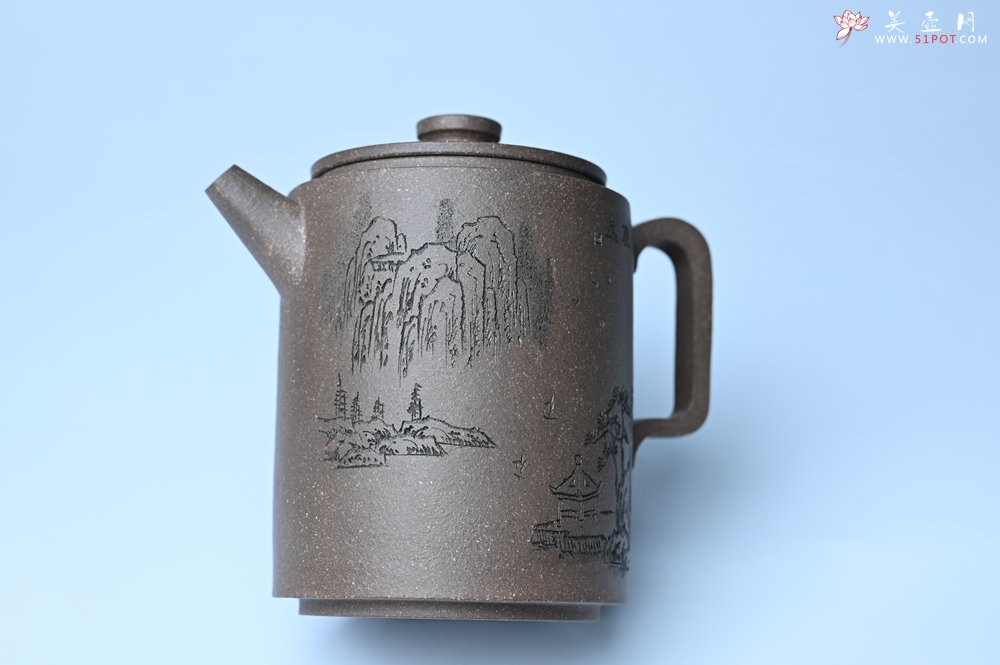 紫砂壶图片：美壶特惠 蠡墅大水潭深井老天青泥 精致圆础壶 装饰山水 茶人醉爱 - 美壶网