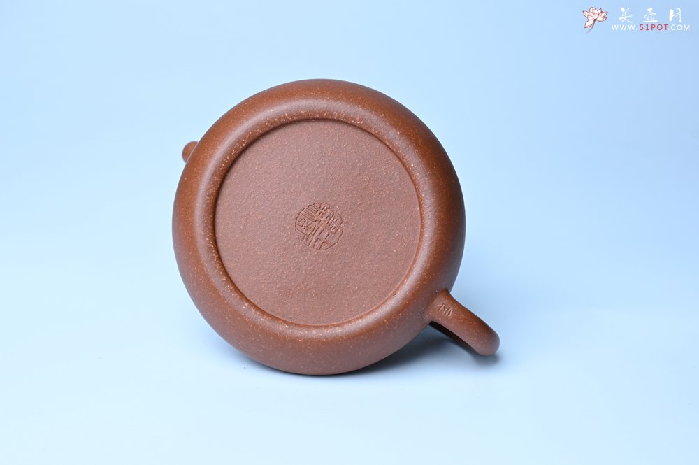 紫砂壶图片：美壶特惠 潜力股王老师 全手工拍打成型茄瓢壶 装饰居不可无竹 特文气 - 美壶网