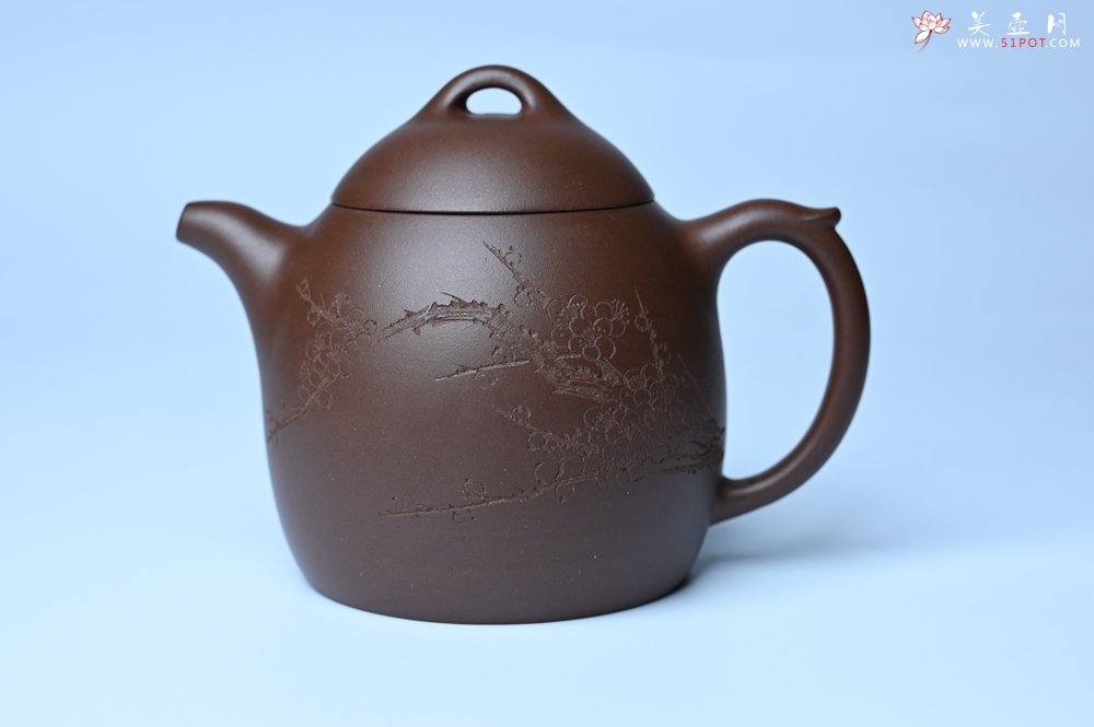 紫砂壶图片：美壶福利特惠 精致特好老紫泥秦权壶 刻梅花 特文气 - 美壶网