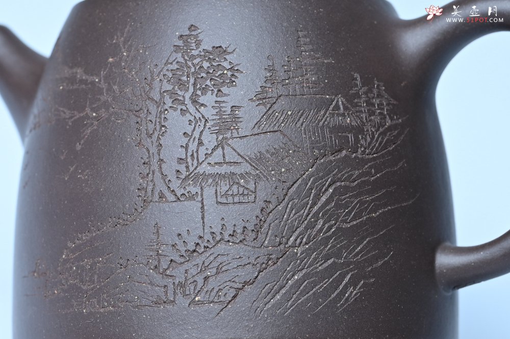 紫砂壶图片：美壶特惠 老紫泥精致山水汉铎壶 茶人醉爱 - 美壶网