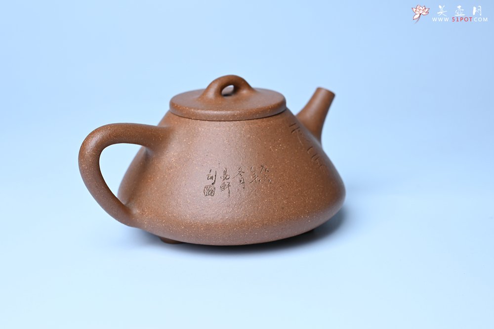 紫砂壶图片：油润五彩段泥 全手工薄胎子冶石瓢 难度大 骨肉匀挺 文气装饰罗汉图 无为 - 美壶网