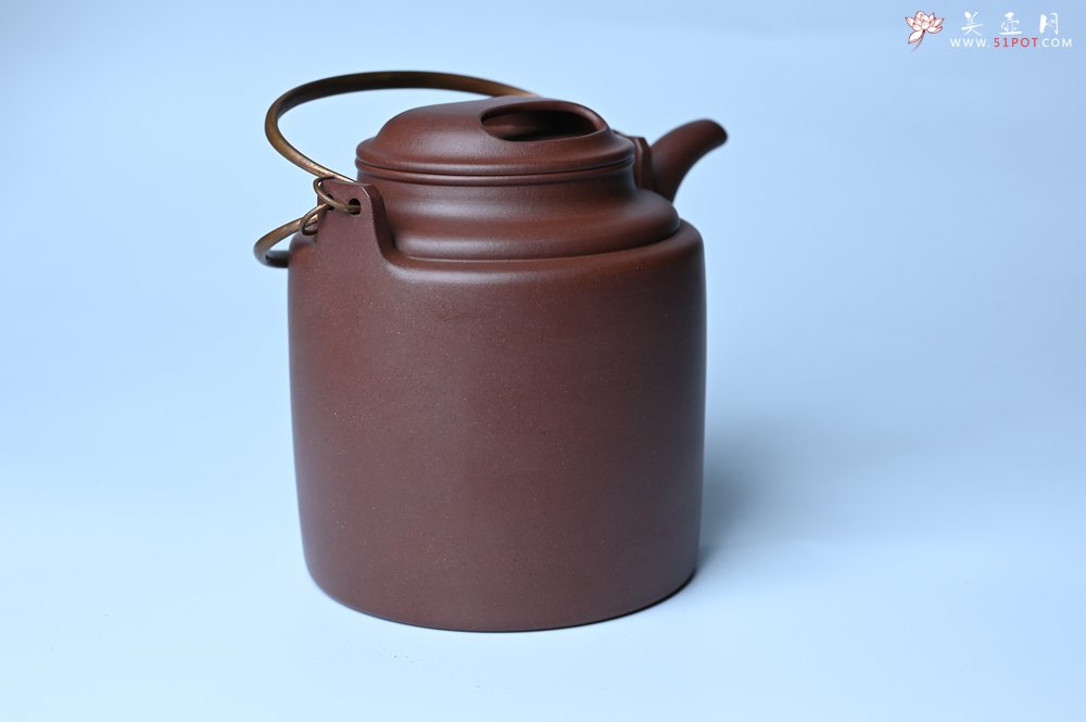紫砂壶图片：实力派工艺师吕旭莹全手工演绎洋桶壶 大品难度大 资深壶友看过来 - 美壶网