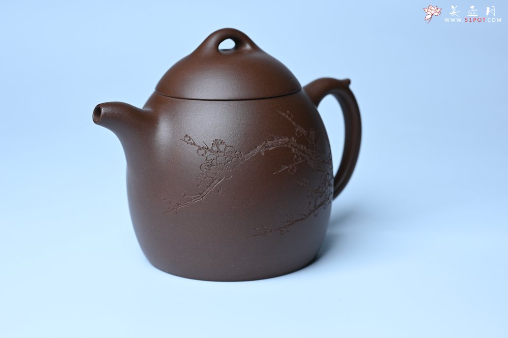 紫砂壶图片：美壶福利特惠 精致特好老紫泥秦权壶 刻梅花 特文气 - 美壶网