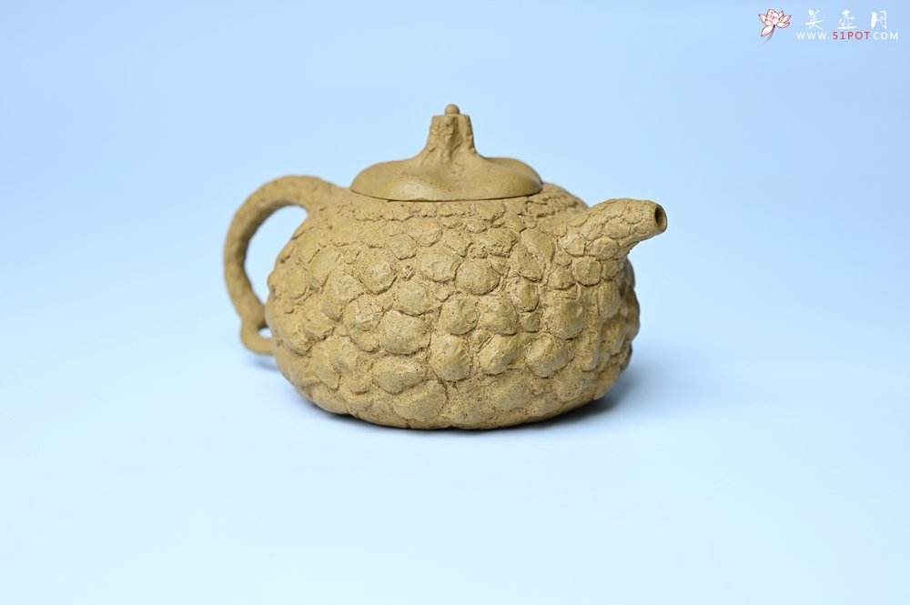 紫砂壶图片：美壶特惠 全手工黄段供春 肌理有老树瘿的感觉 灰常赞 - 美壶网