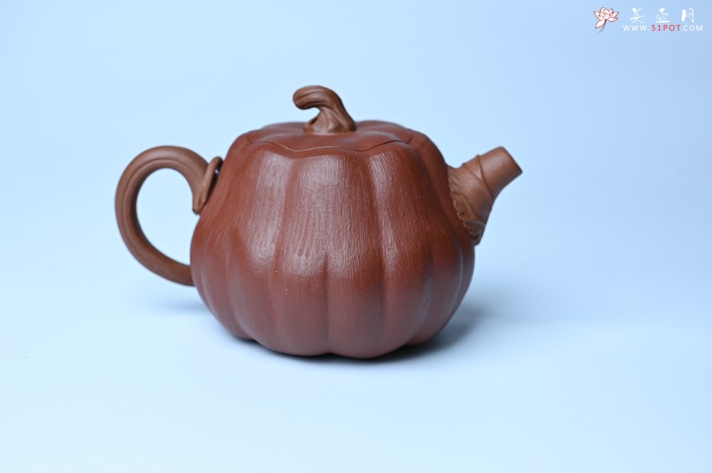 紫砂壶图片：美壶福利特惠 美壶专属定制 精致好料南瓜紫砂壶  肌理丰富生动 - 美壶网