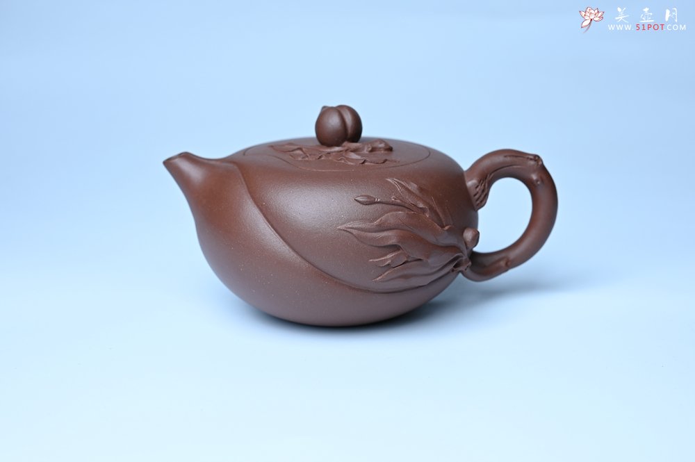 紫砂壶图片：美壶特惠 1993年国工杨军保精致特好紫泥蟠桃壶 - 美壶网