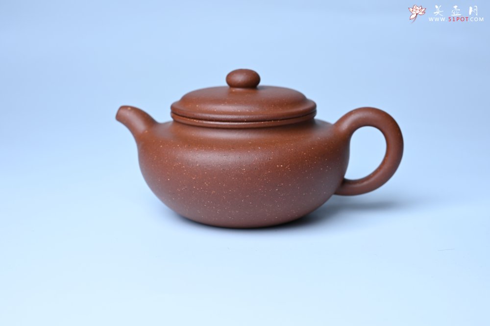 紫砂壶图片：美壶特惠 精致特好共生紫砂矿扁古壶 矿物质丰富 茶人醉爱 - 美壶网