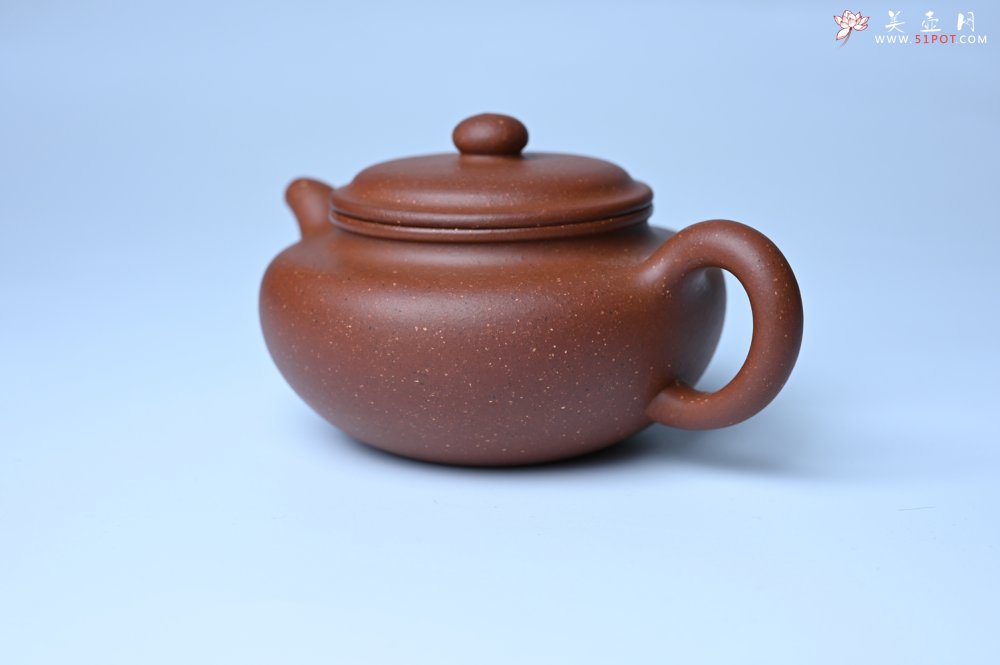 紫砂壶图片：美壶特惠 精致特好共生紫砂矿扁古壶 矿物质丰富 茶人醉爱 - 美壶网