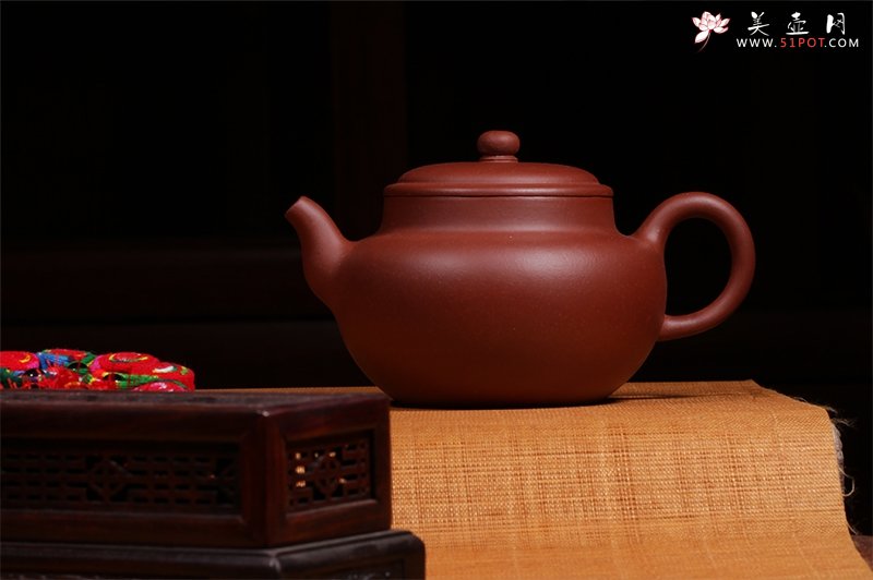 紫砂壶图片：三角泉 - 美壶网