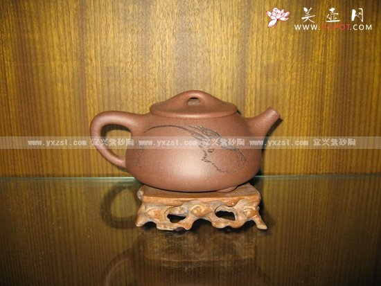 紫砂壶图片：大石瓢(徐勇良刻) - 美壶网