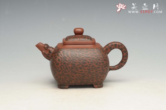 紫砂壶图片：绞泥豹方 - 美壶网