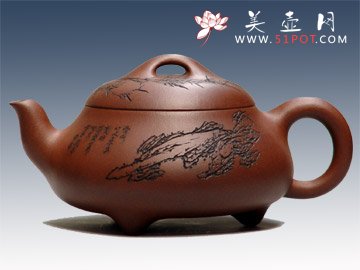 紫砂壶图片：弯嘴石瓢徐秉方铭 - 美壶网