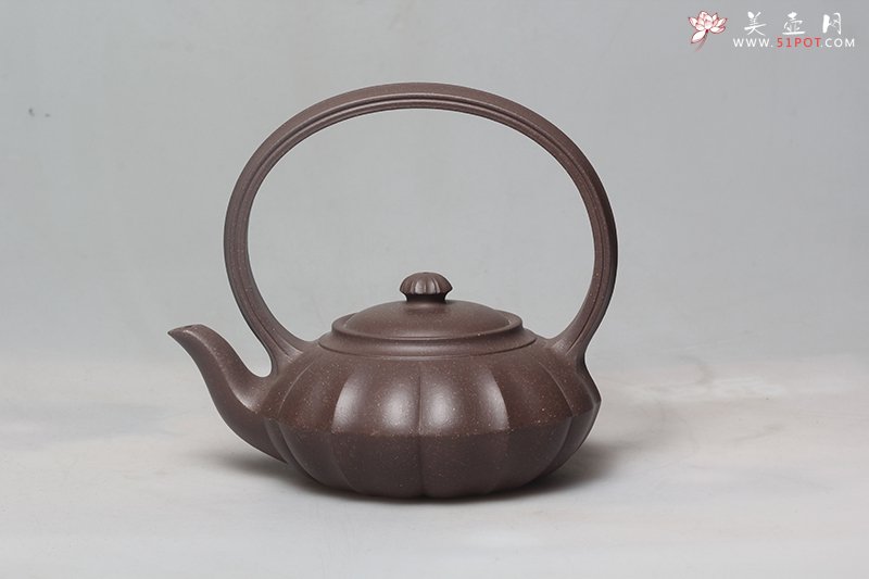 紫砂壶图片：菱花提梁 - 美壶网