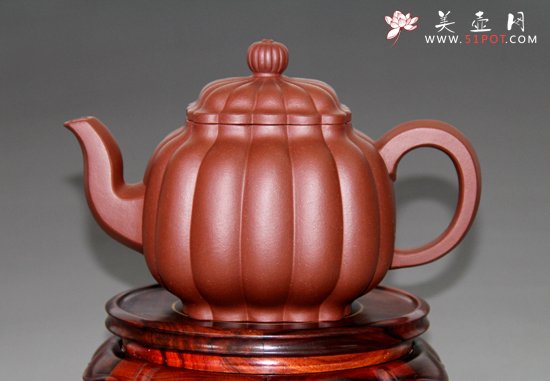 紫砂壶图片：筋纹宫灯 - 美壶网